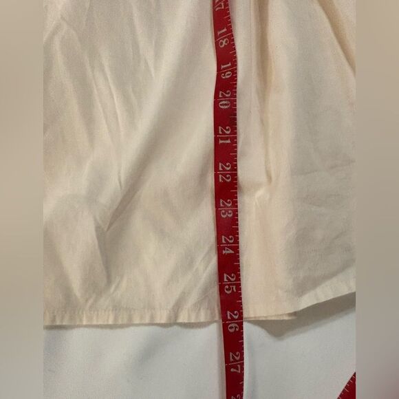 Old Navy Split Neck Eyelet Sleeve Top NWOT - Picture 7 of 12